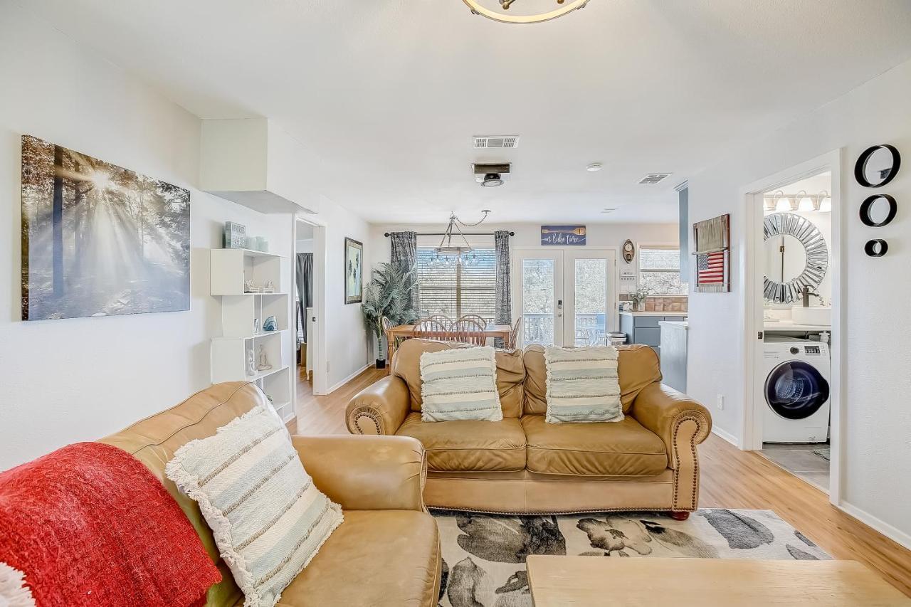 Lakeview Lodge Spicewood Esterno foto