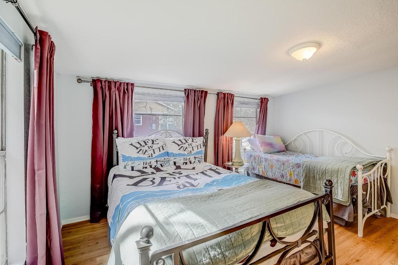 Lakeview Lodge Spicewood Esterno foto